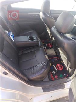 نيسان ألتيما